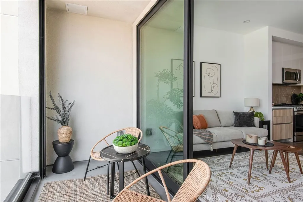 118 Astronaut Ellison S Onizuka Street 504, Los Angeles, California 90012 home-pic-10